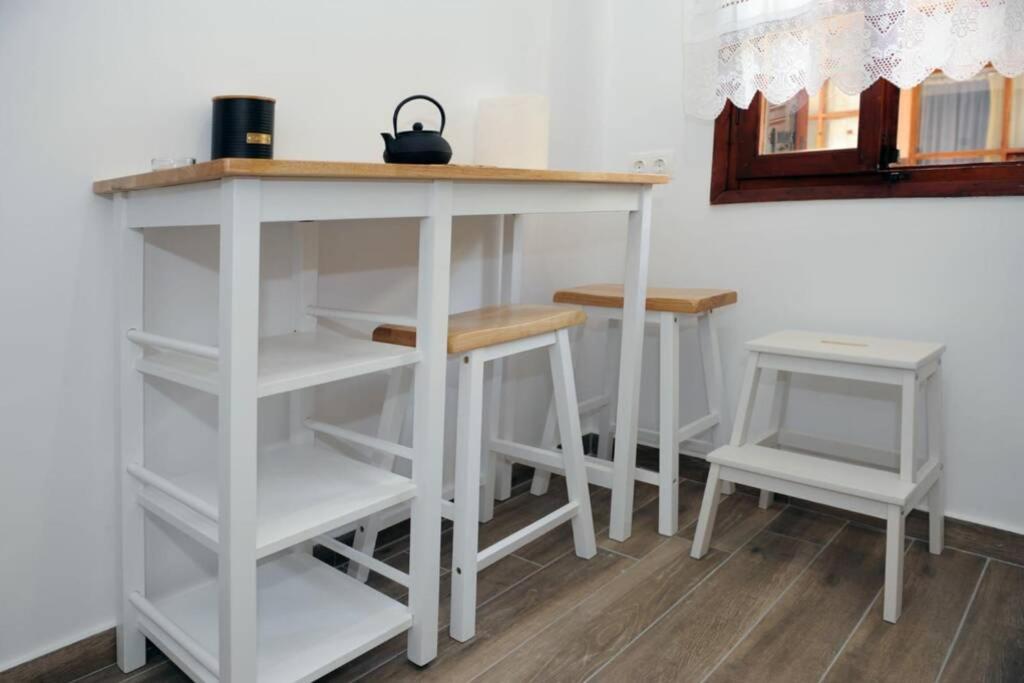 Retro Boutique Apt W Balcony In Historical Area Apartment Thessaloníki Ngoại thất bức ảnh