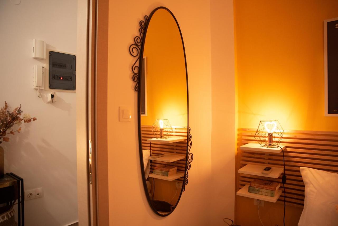 Retro Boutique Apt W Balcony In Historical Area Apartment Thessaloníki Ngoại thất bức ảnh